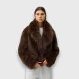 Illia – Palton scurt din blană sintetică cu guler oversized