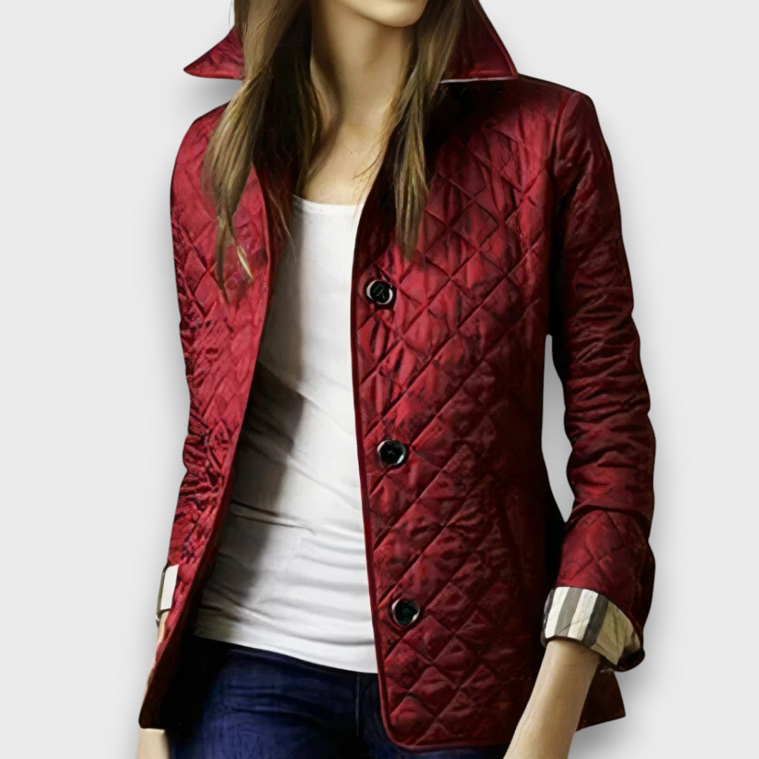 Eranis – Jachetă ușoară pentru tranziția de sezon