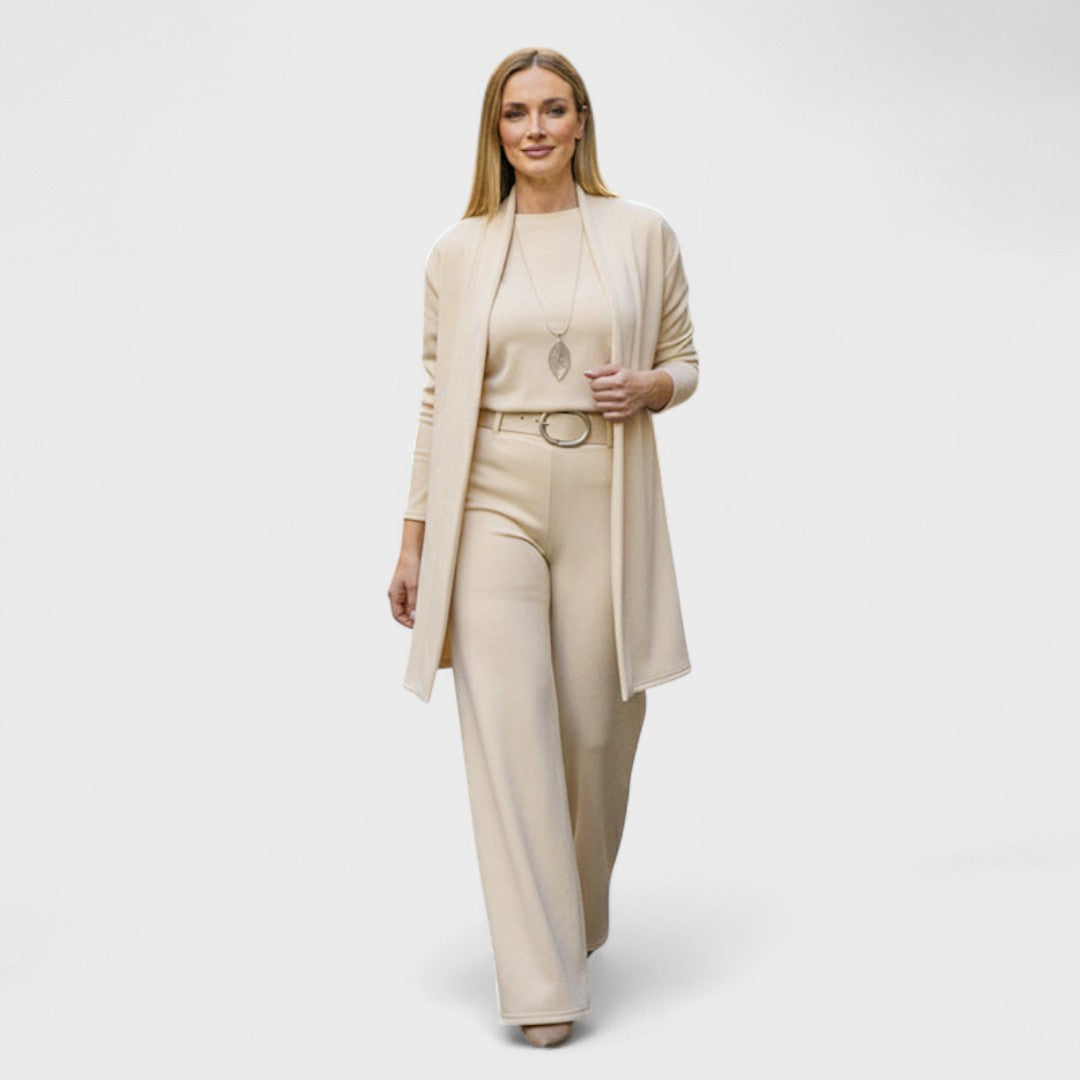 Amira - Costum de lux și confortabil din trei piese pentru femei