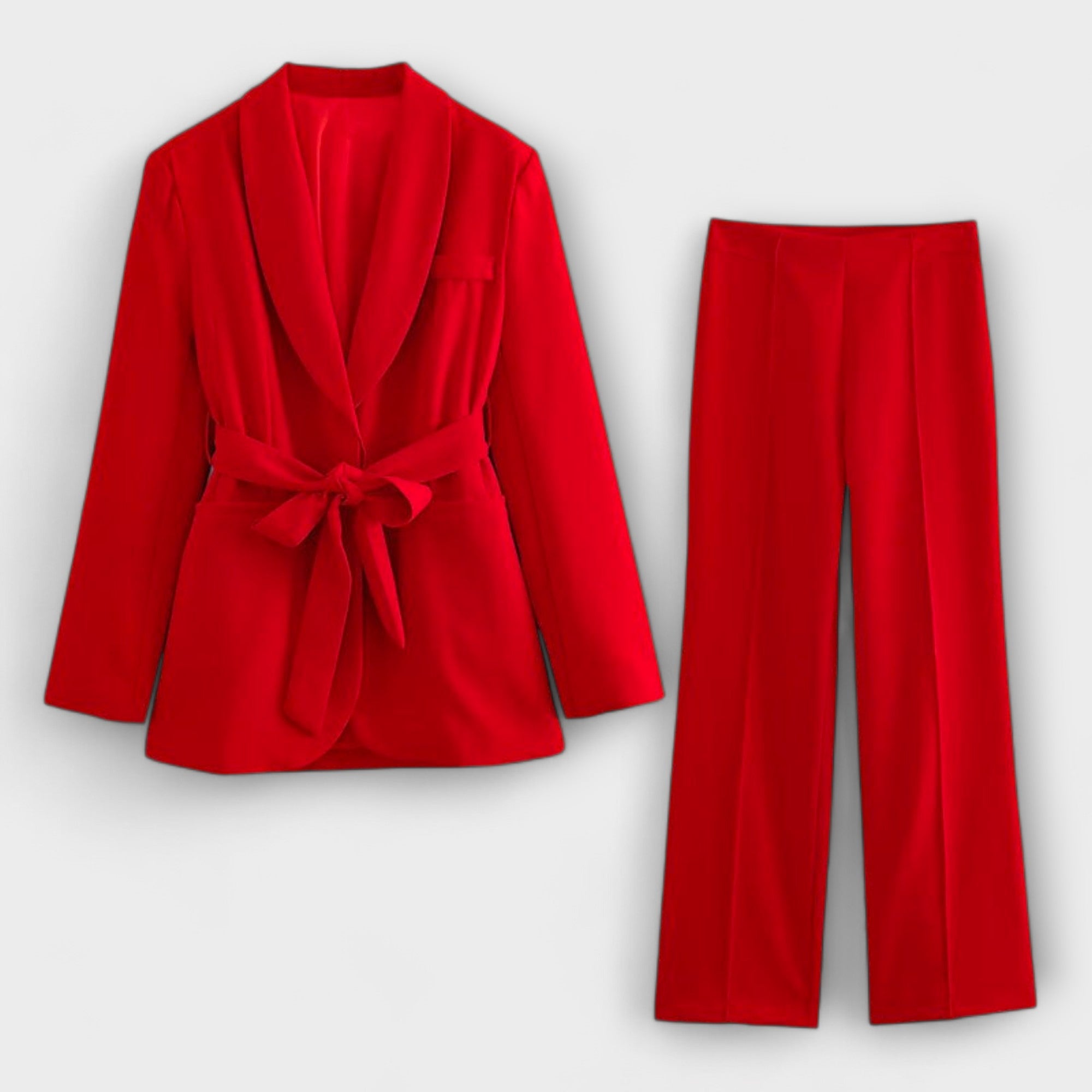 Compleu din două piese