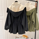 Alva – Jachetă elegantă cu protecție împotriva vremii și vântului