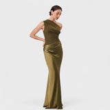 Amber - Rochie lungă cu un umăr din satin