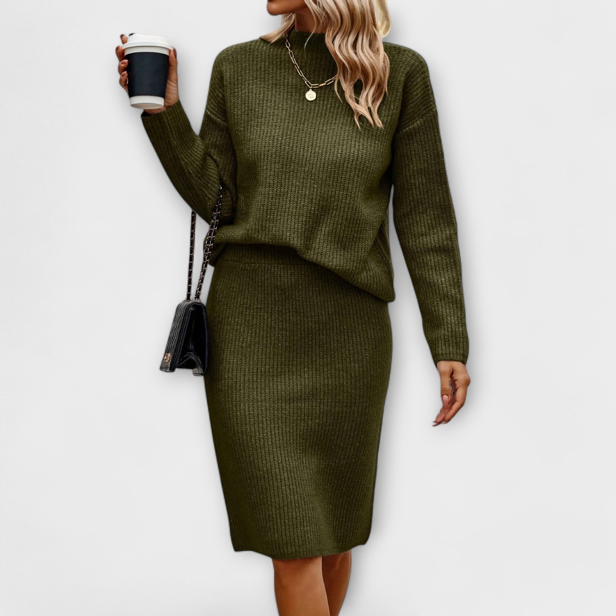 Compleu cu pulover și fustă în două piese