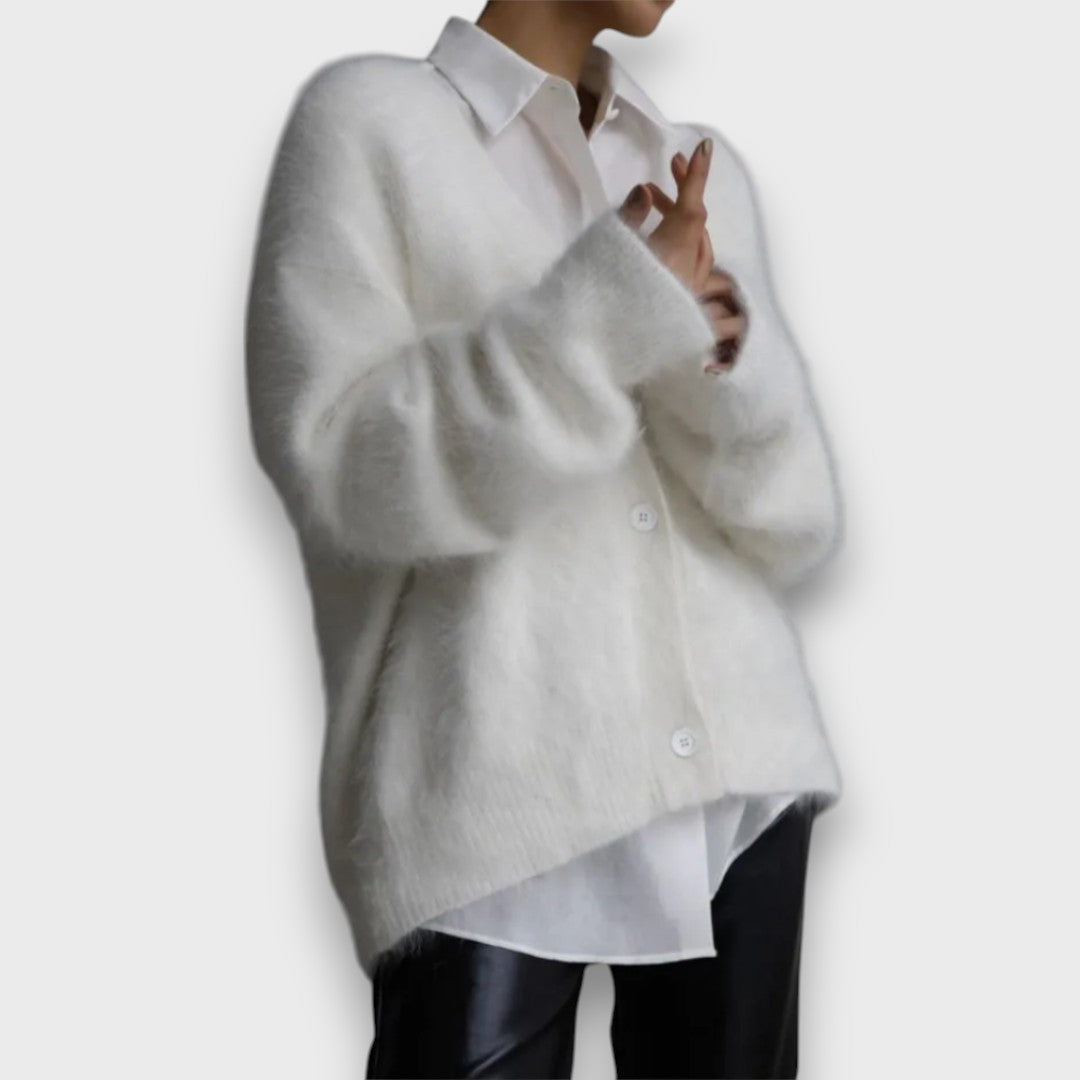 Laria – Cardigan Moale cu Croială Clasică